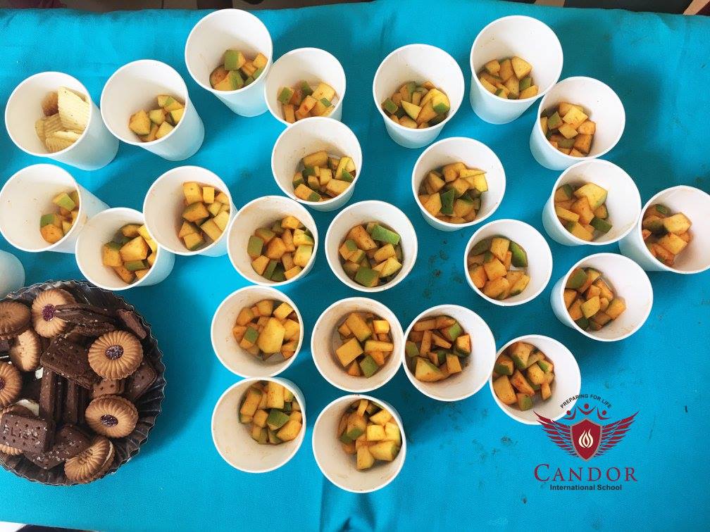 Grade 2 students hosted a market in the campus!!
